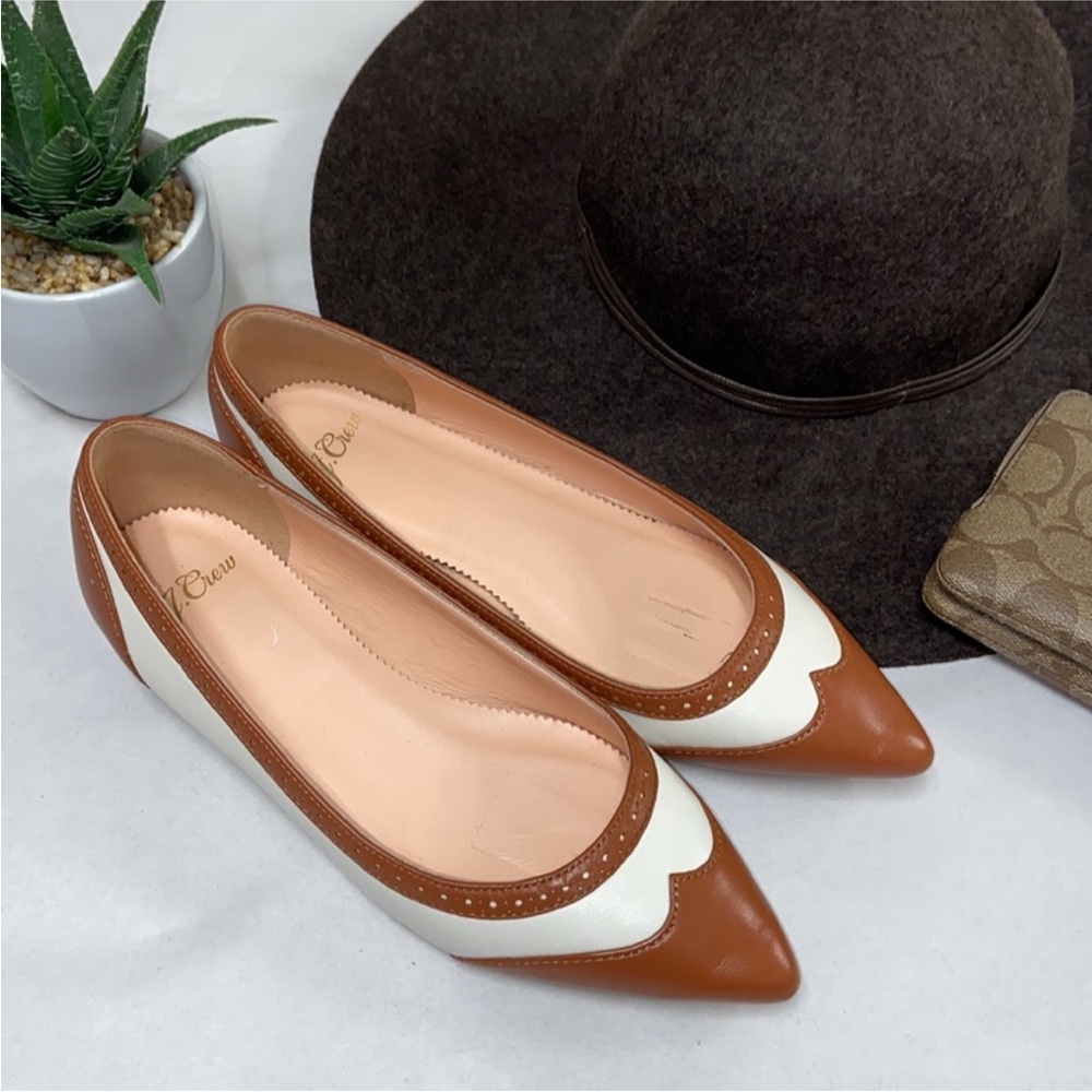 NWOT JCrew leather flats size 6 cute loafer design with pointy toe